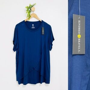 Kindred Bravely NWT Spandex Blend Crossover Detail Top